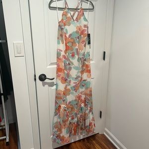 NWT Lulu’s maxi dress